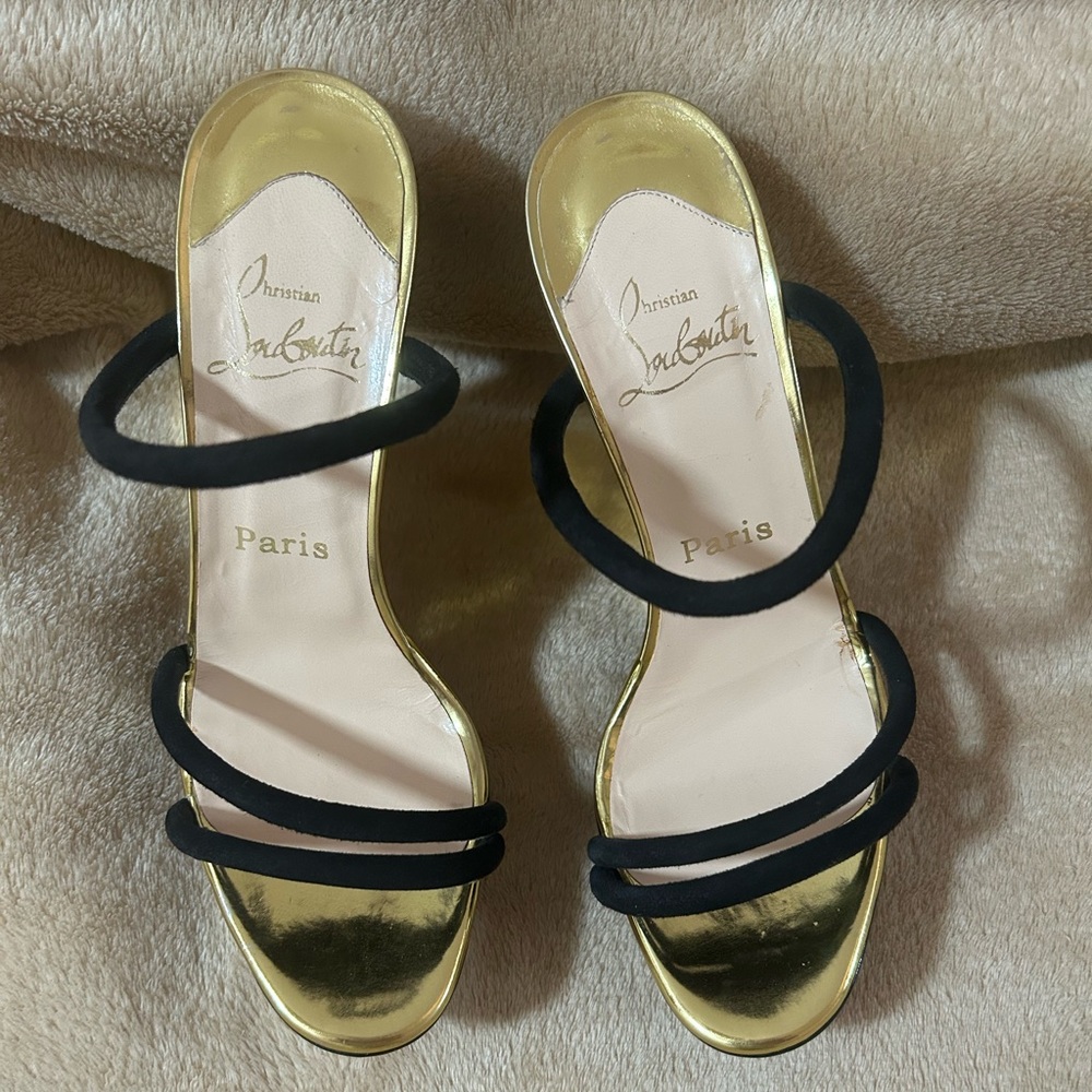 Sandalia Christian Louboutin Size 39